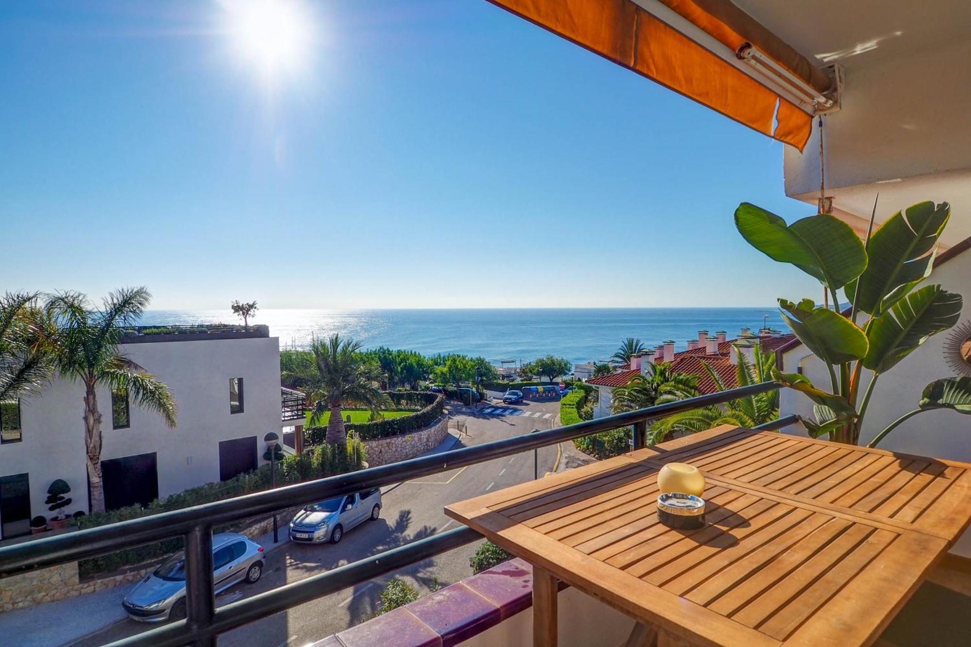 Balmins Surf By Hello Homes Sitges Esterno foto